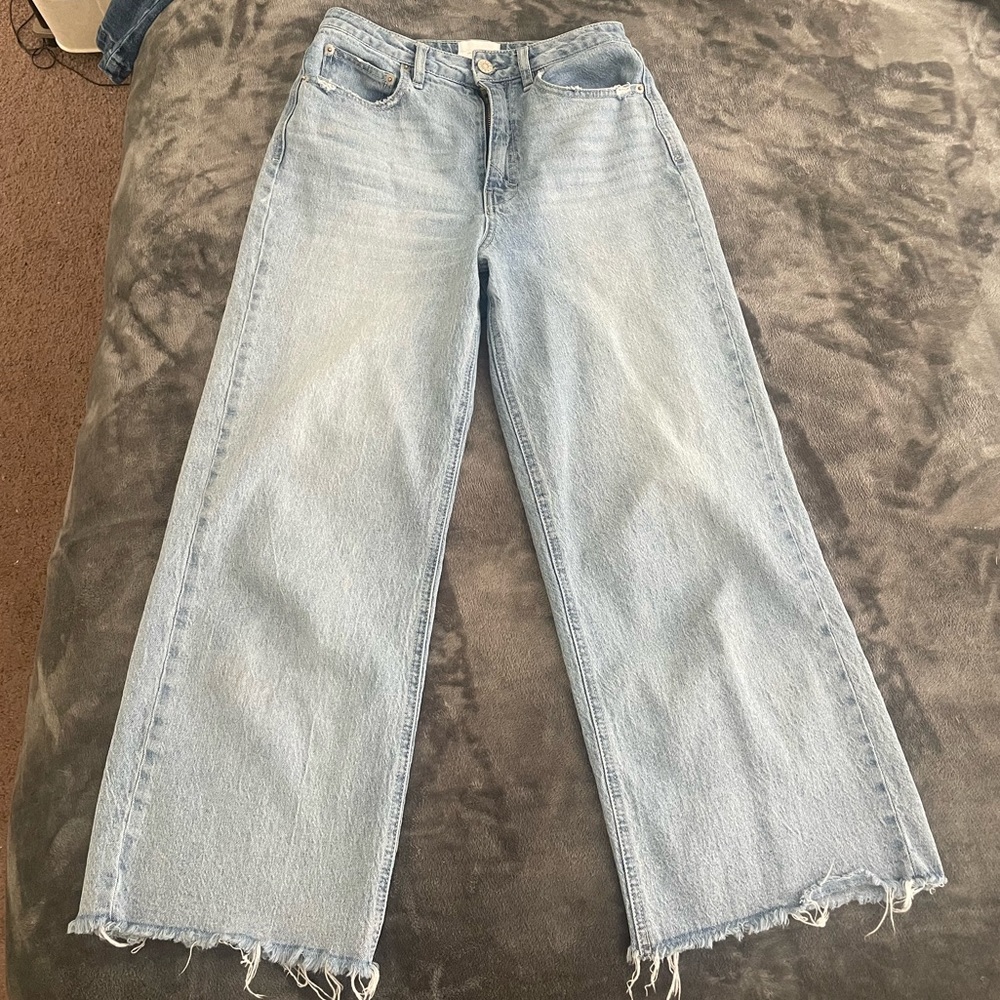 Unpublished Wide Leg Light Wash Cropped Jean